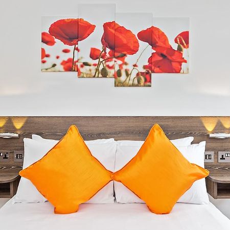 Metro Service Apartments Bedford Luaran gambar