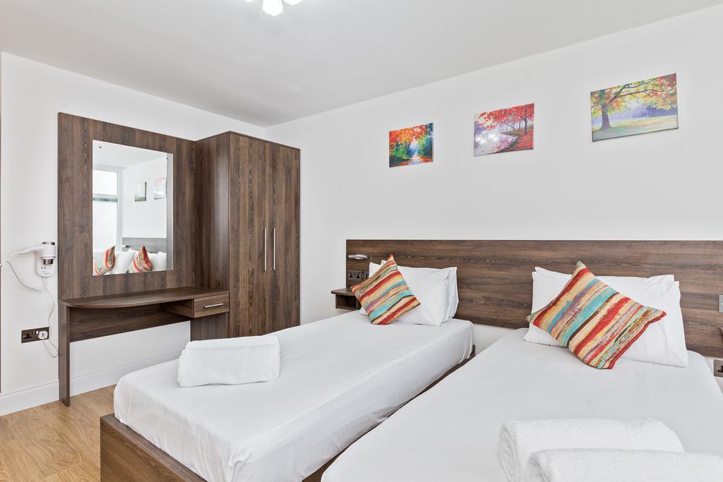 Metro Service Apartments Bedford Luaran gambar