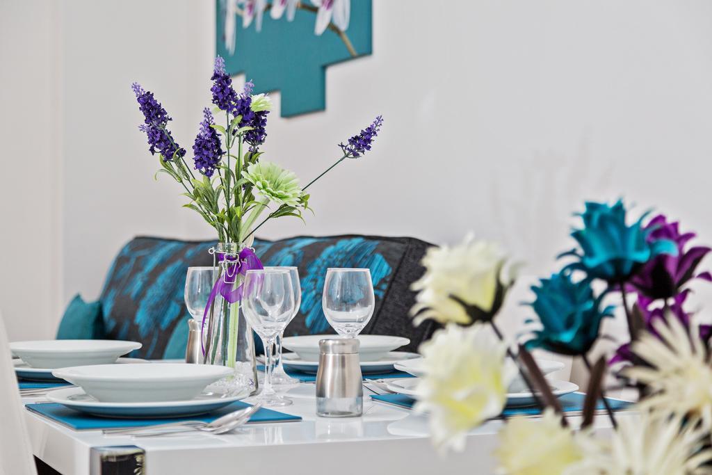 Metro Service Apartments Bedford Luaran gambar
